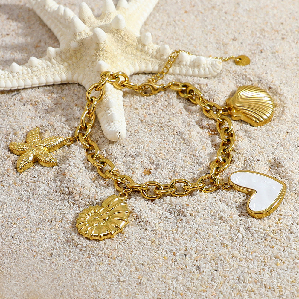 Seashell bracelet