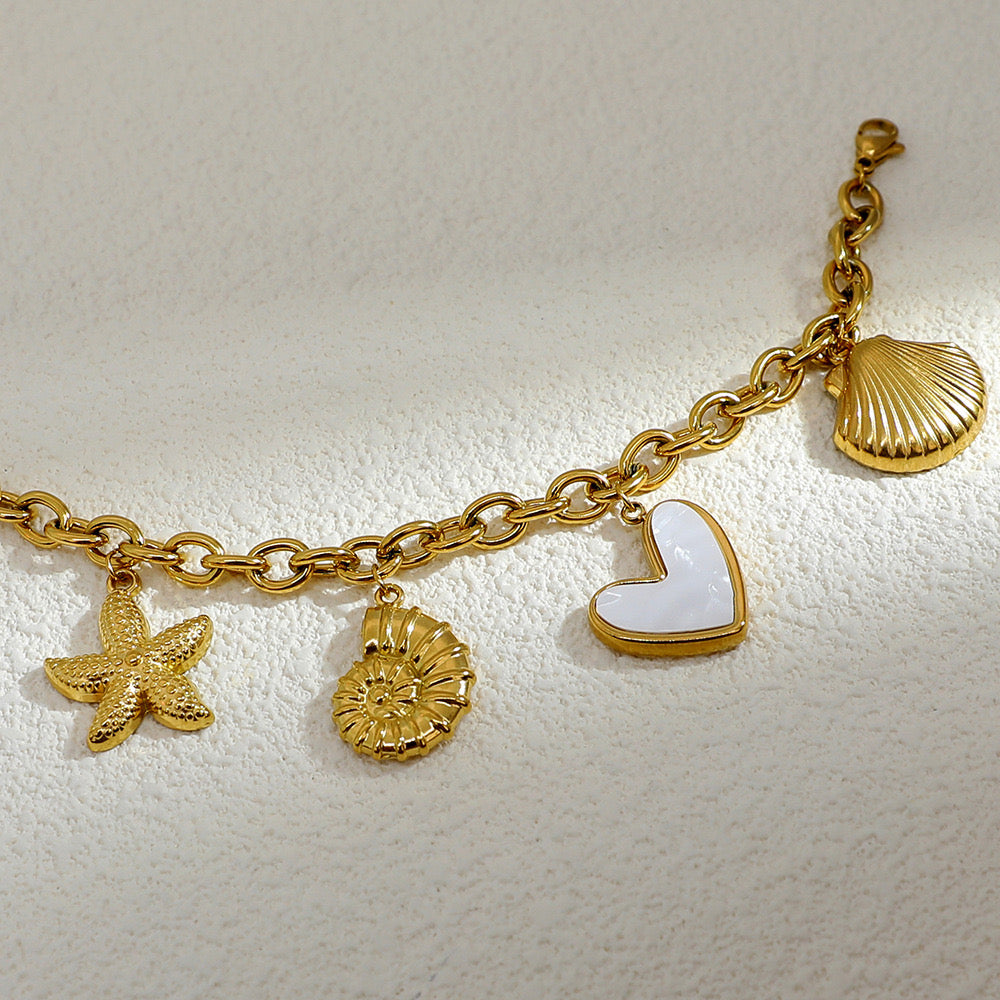 Seashell bracelet