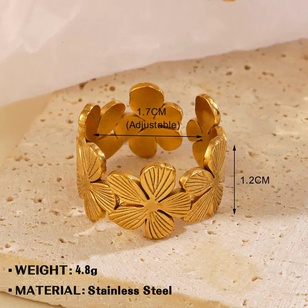 Bondi Candice flower rings