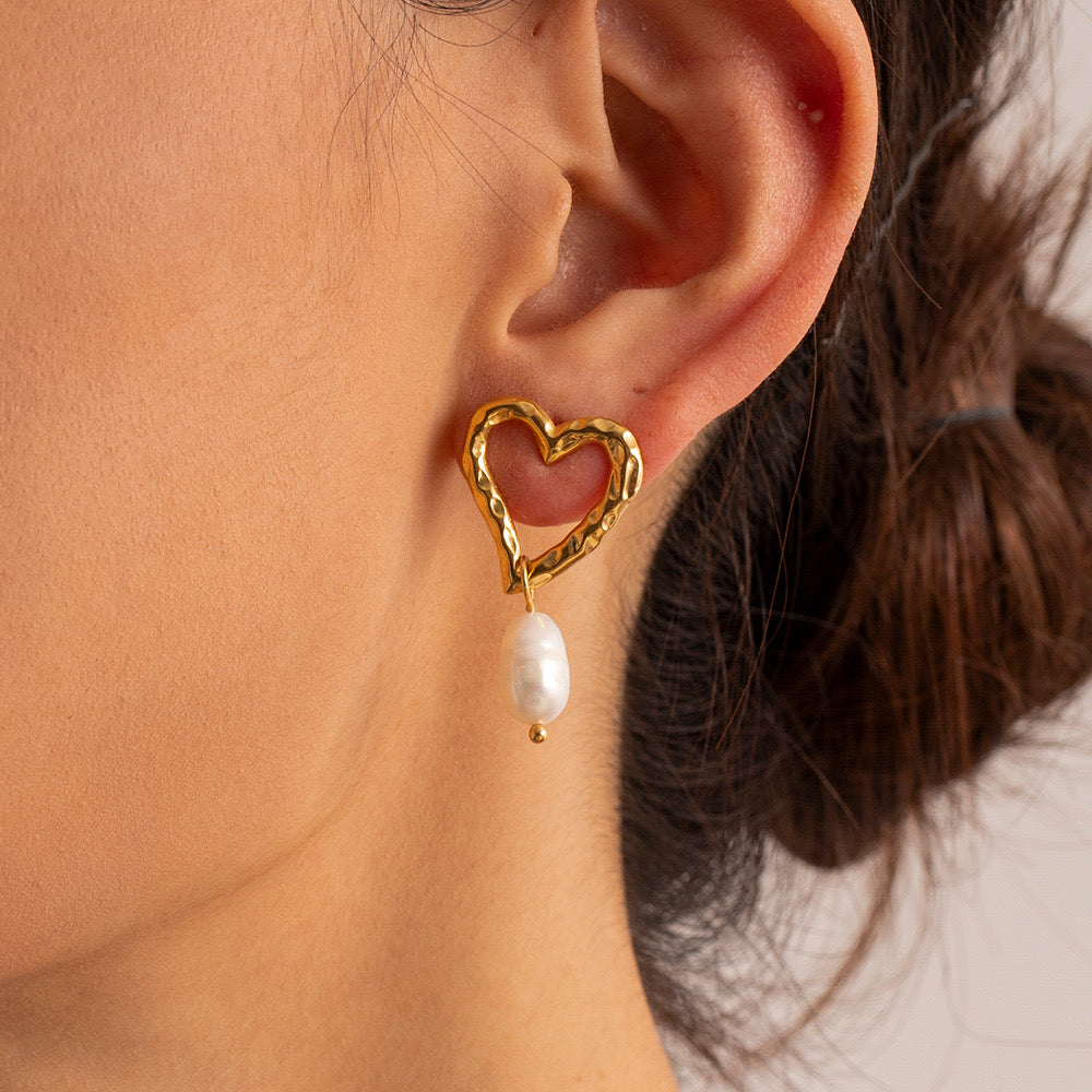 My heart Pearl earrings