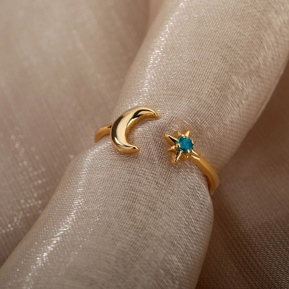 Moon star dainty rings