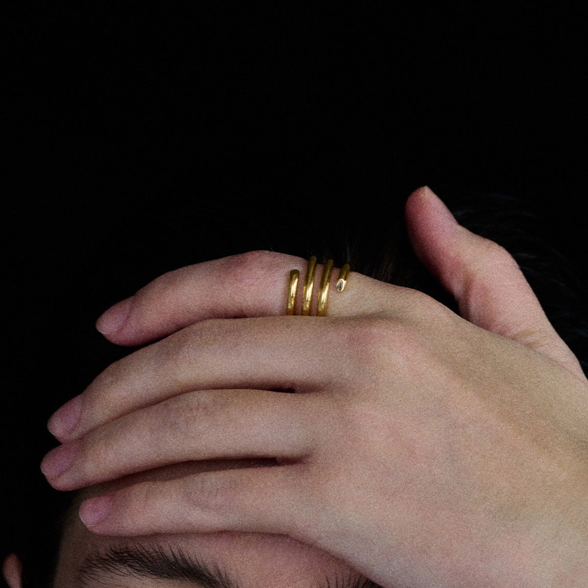 Yarala wire rings