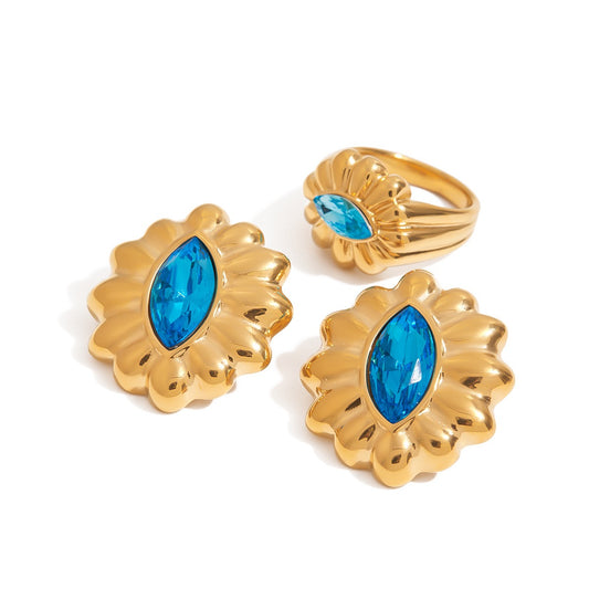 Blue flower ring