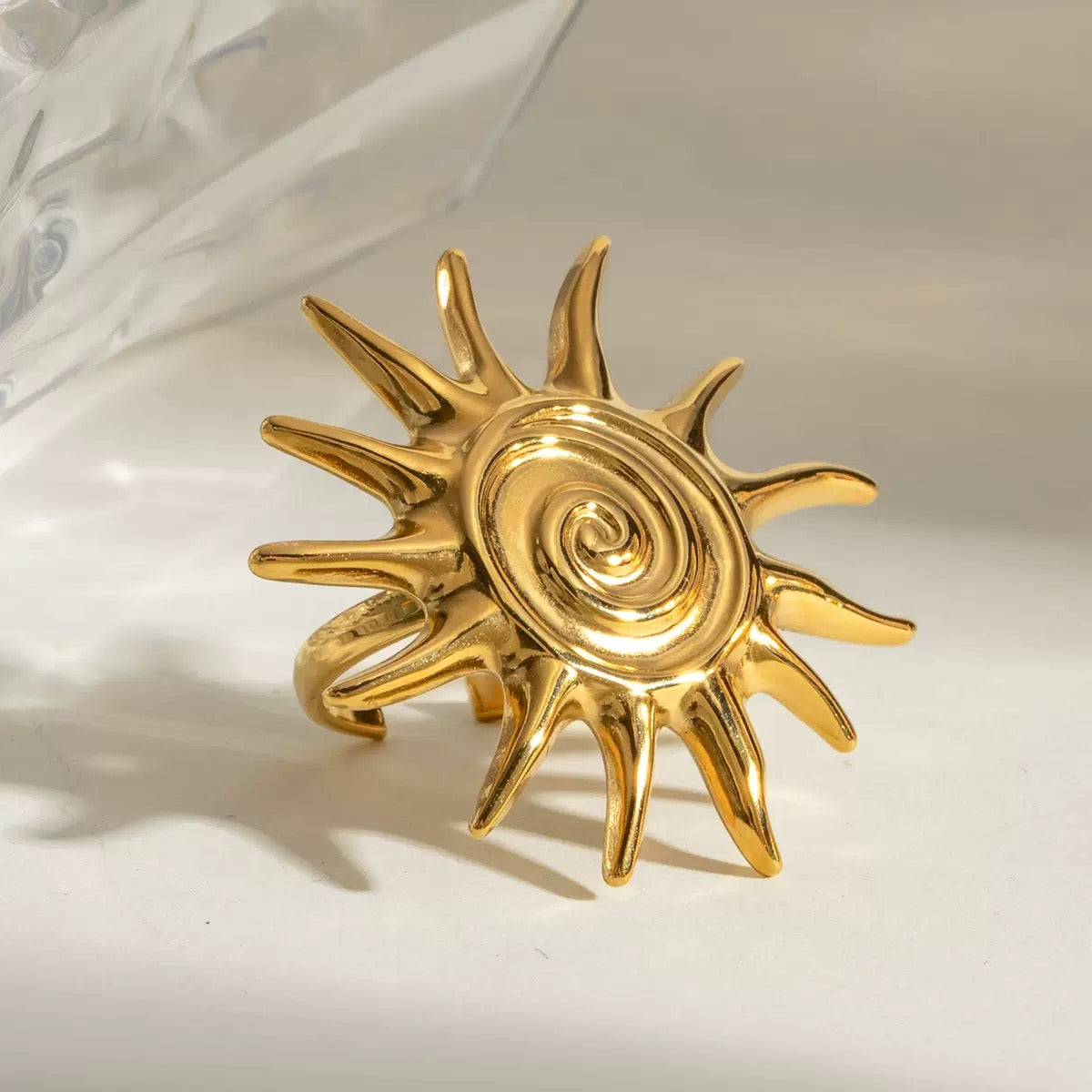 Bondi camelia summer rings