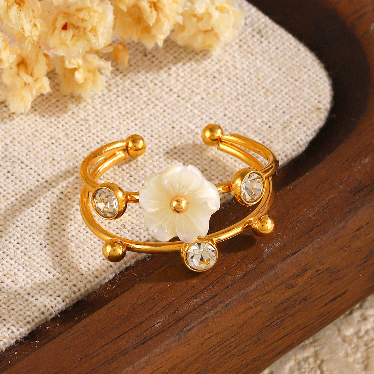 White flower rings collections