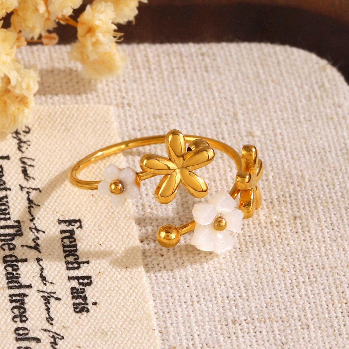 White flower rings collections