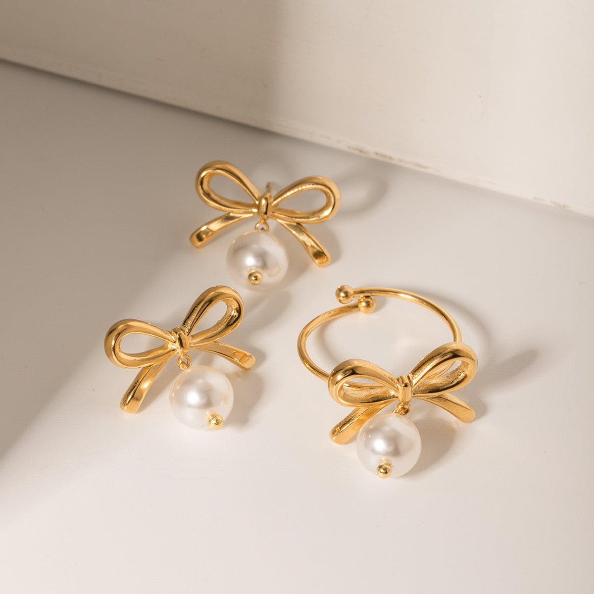 Bloom Bow rings