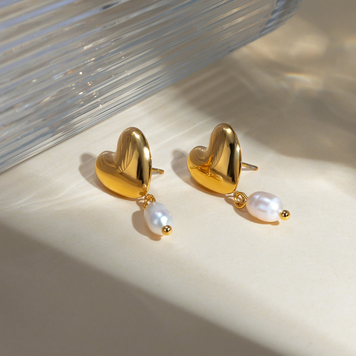 Norwalk Heart Pearl earrings