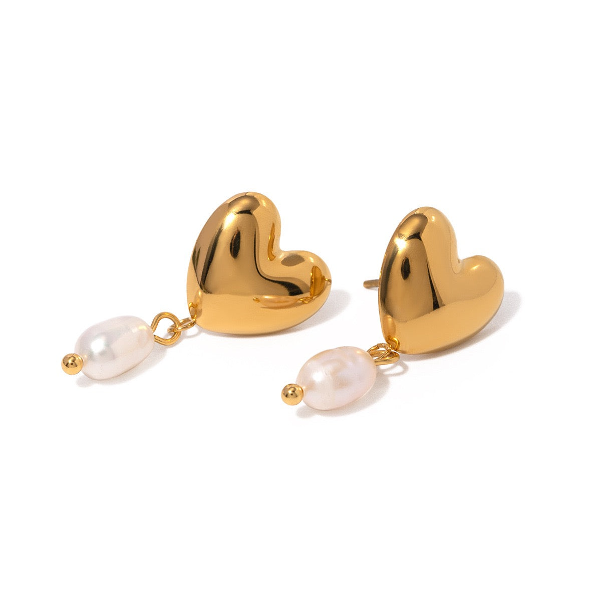 Norwalk Heart Pearl earrings