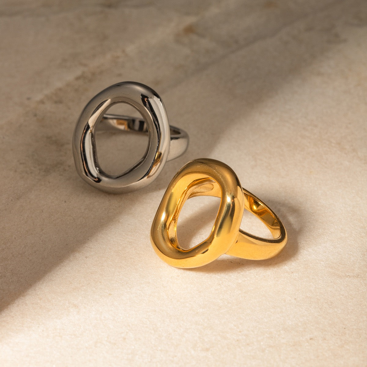 Atlanta Oval rings