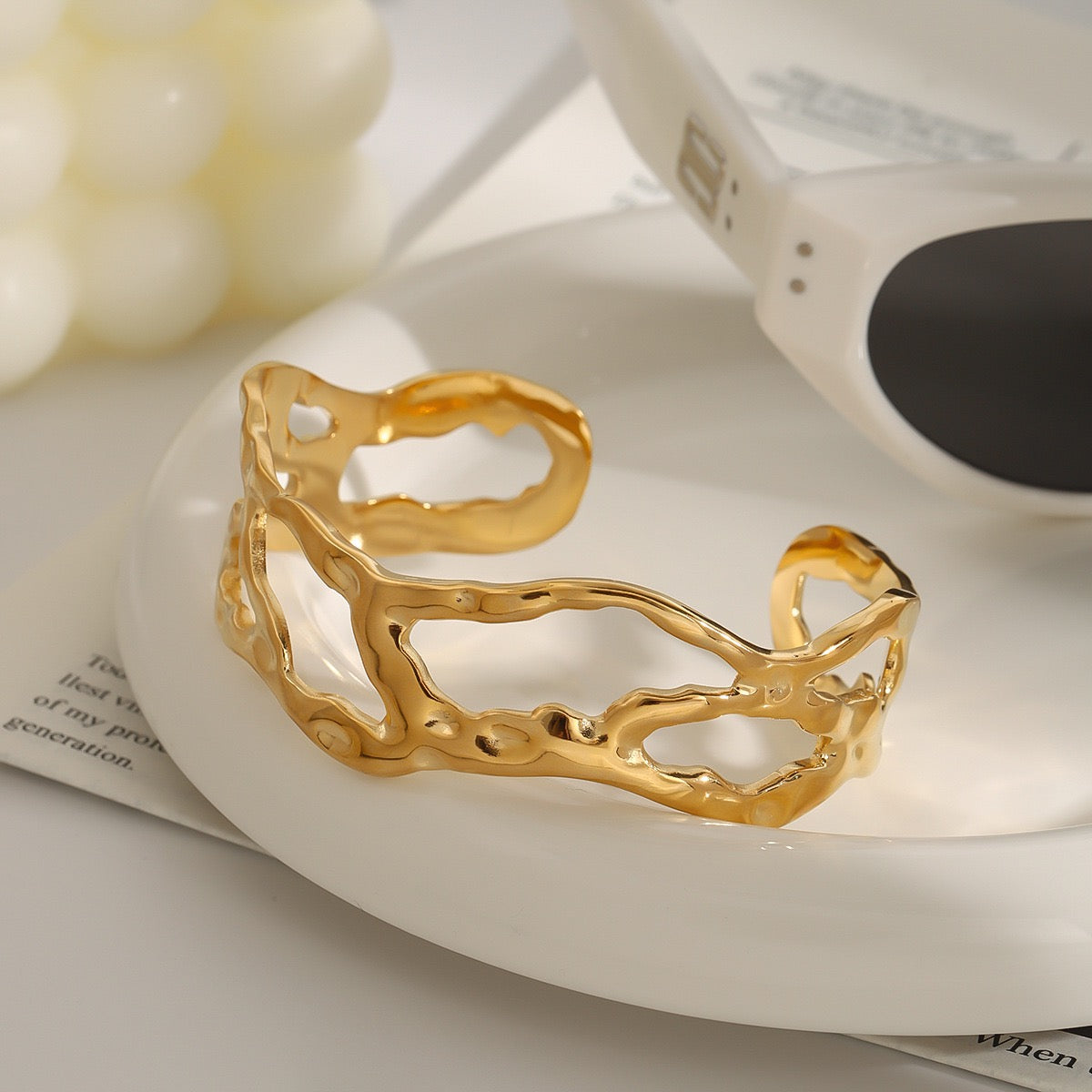 Lodi Statement bangle