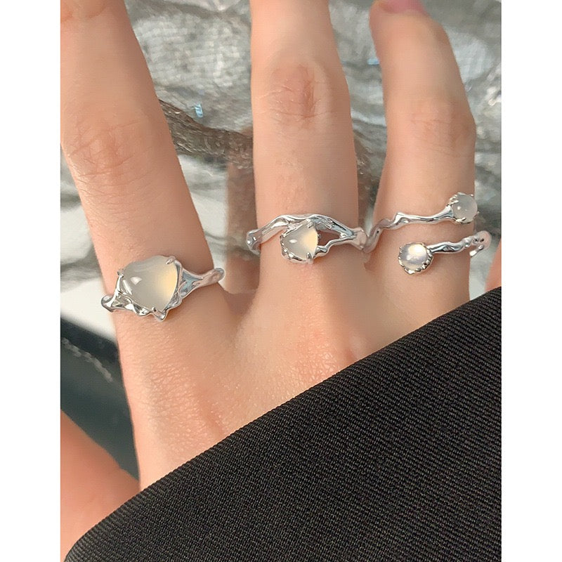 Twin star rings