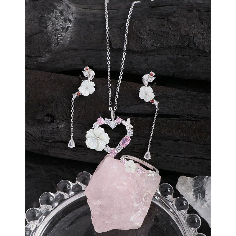 Taliah flower ring
