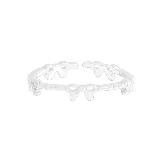 Carah bow rings