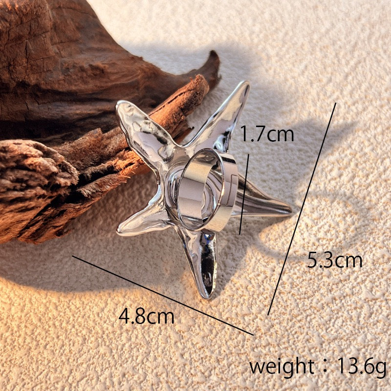Swirl star big ring