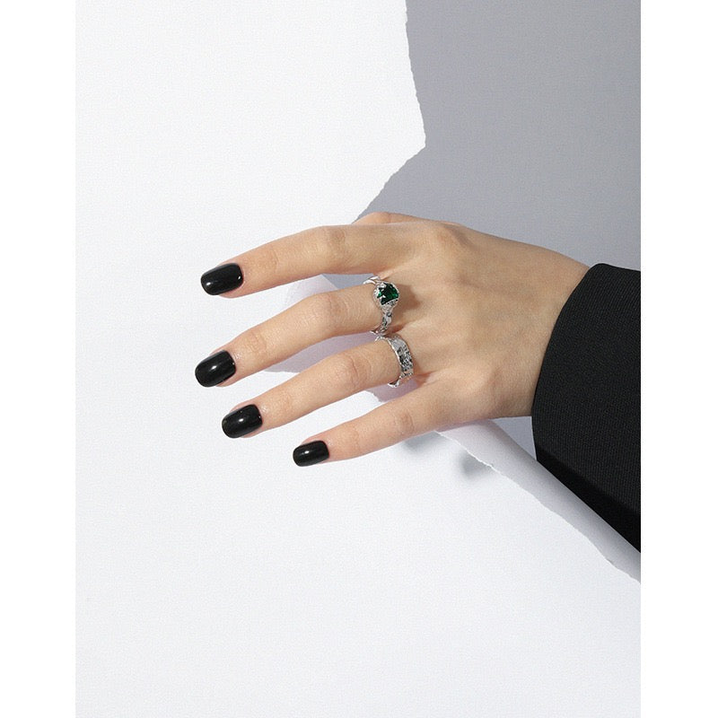 Green heart rings