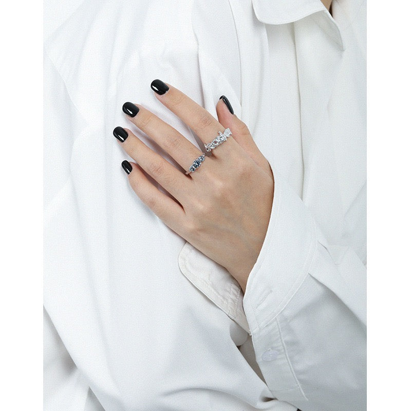 Griffin silver ring