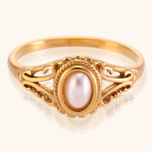 Crown pearl ring