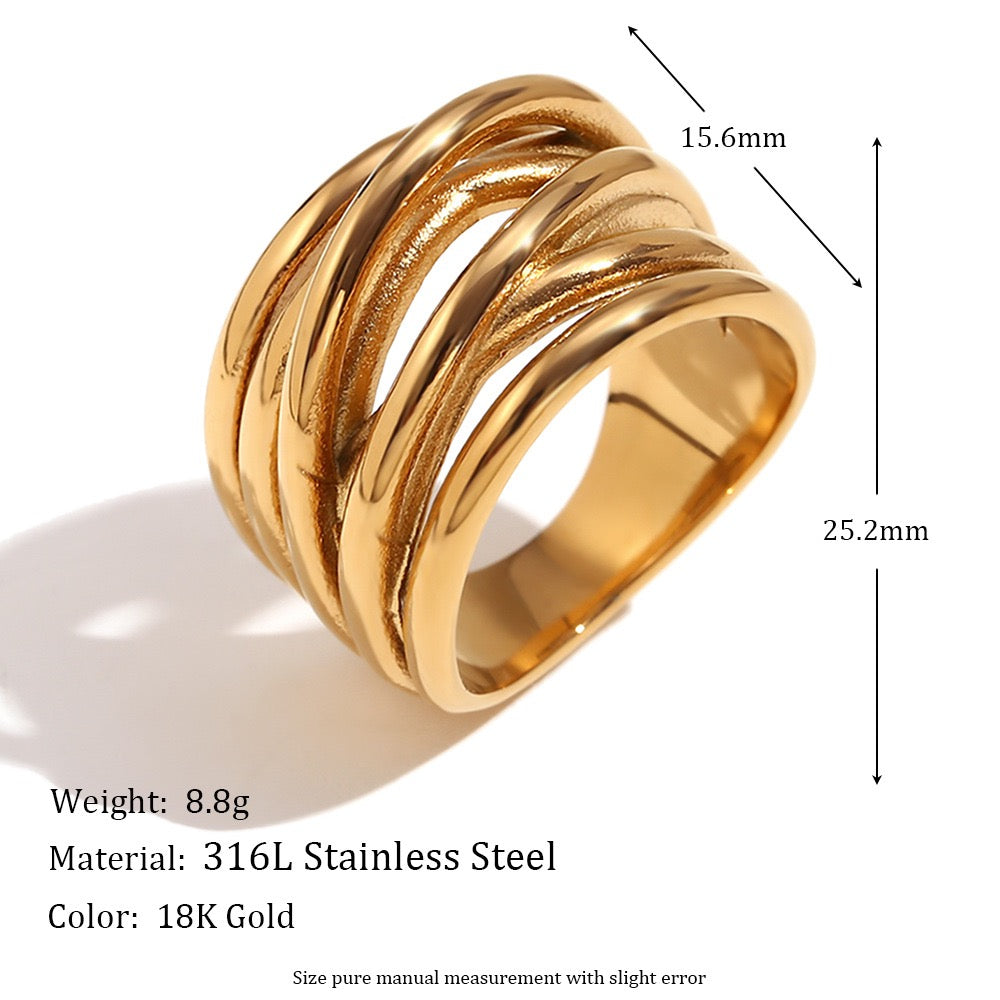 Tangled lines rings