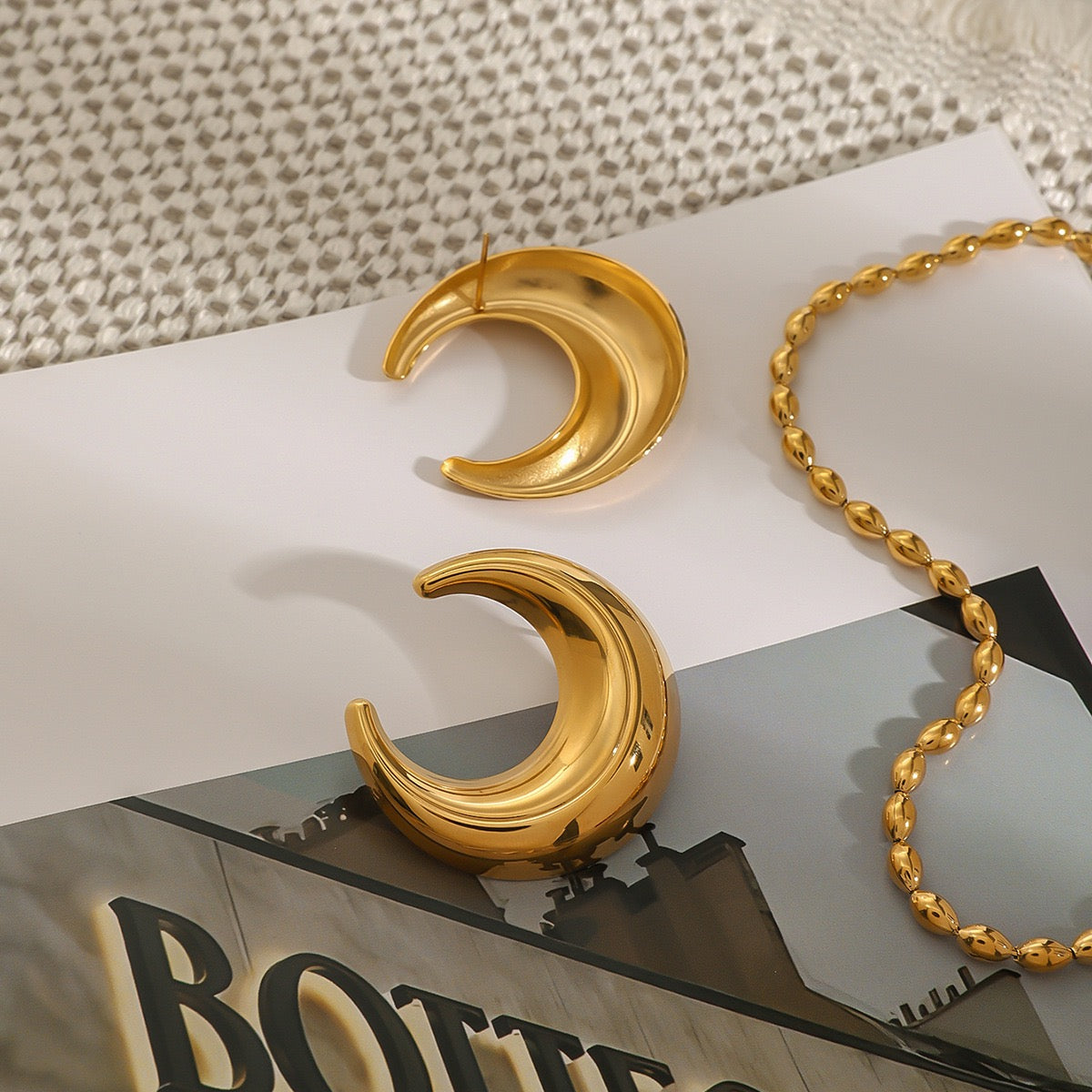 Big moons earrings