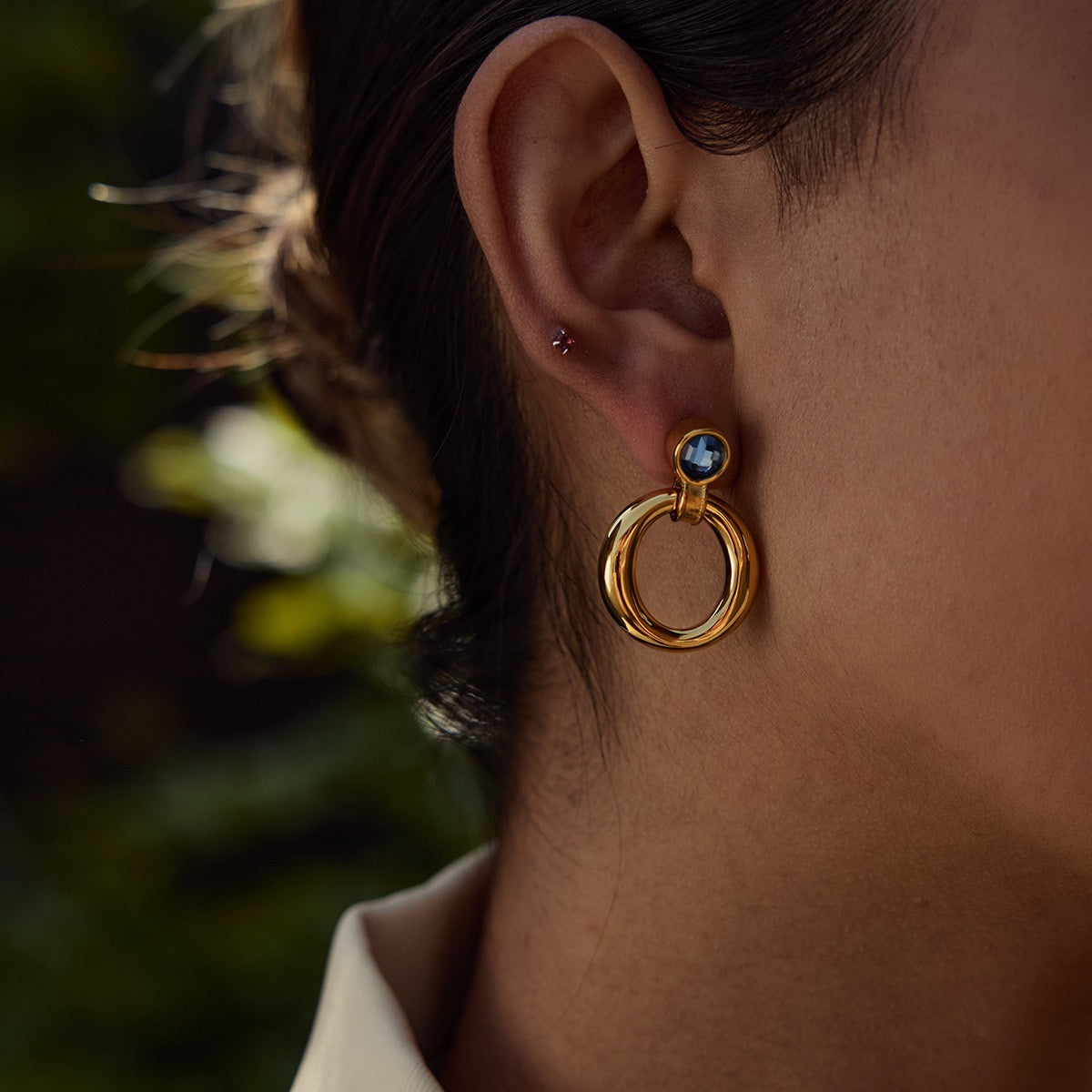 Blue gate earrings