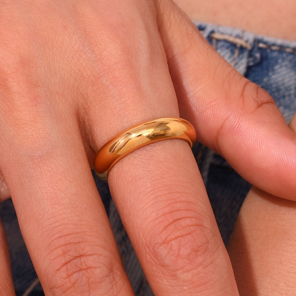 Ammie Classic band rings