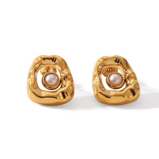 Dainty square pearly earrings