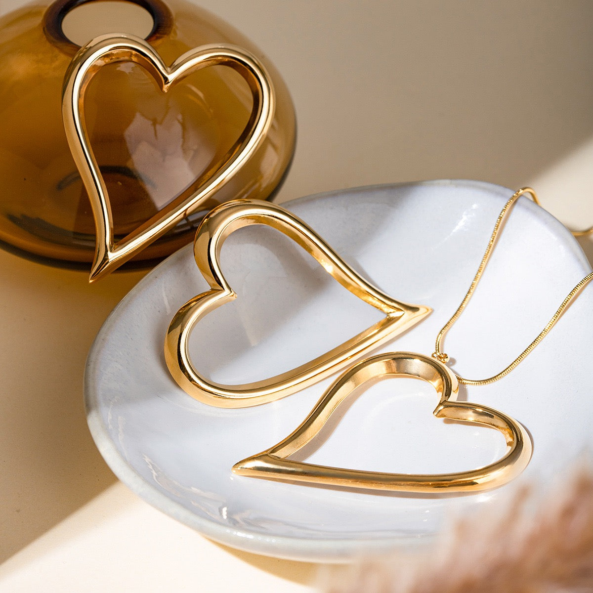 Big hearts statement earrings
