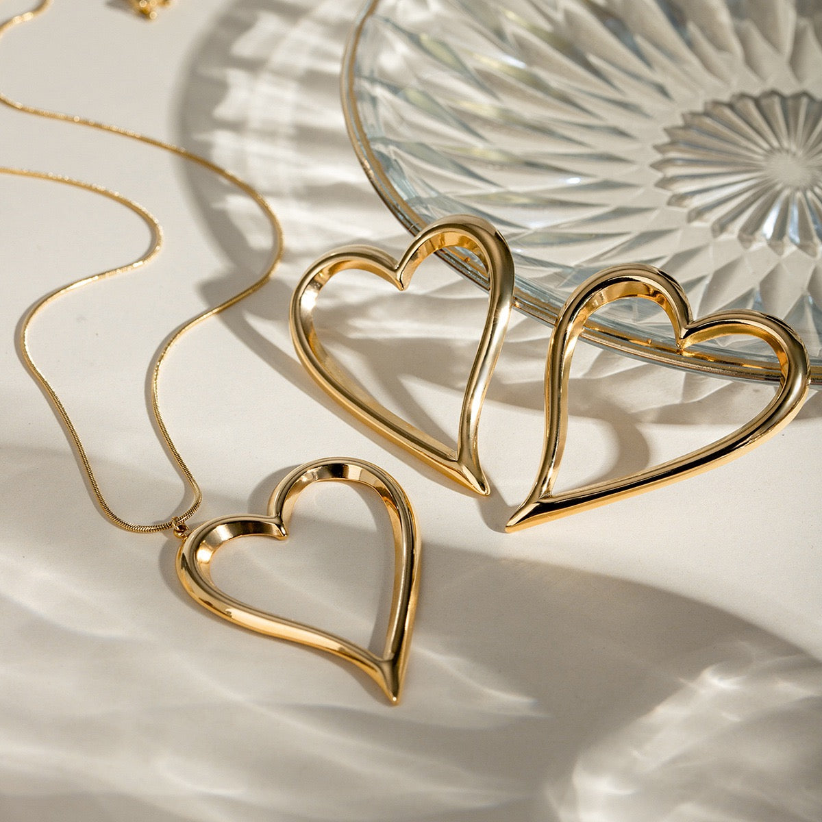 Big hearts statement earrings
