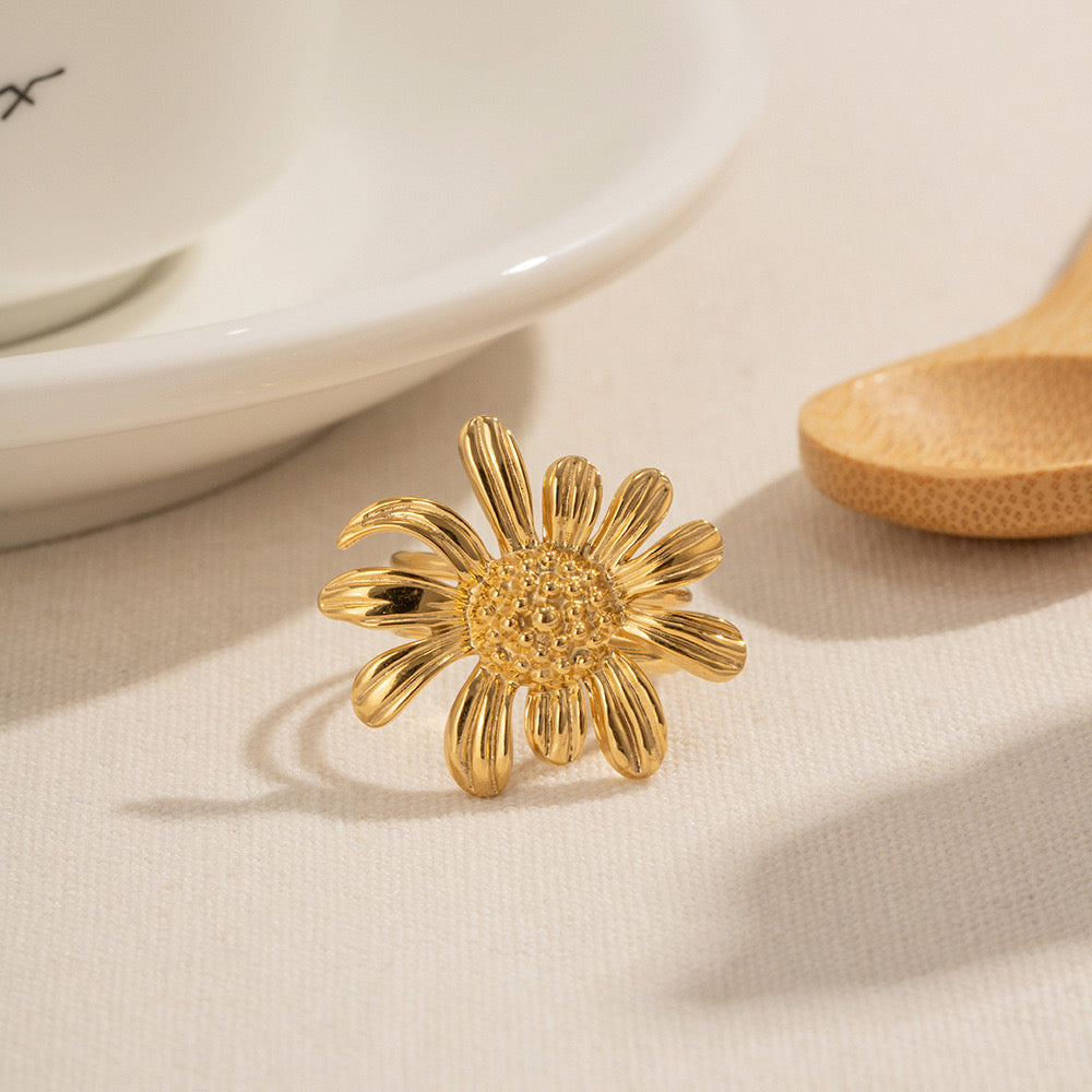 Sunflower ring