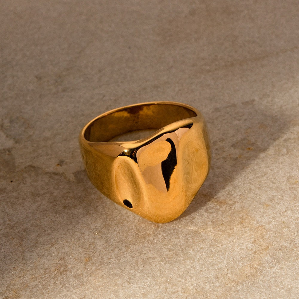 Wave ocean ring