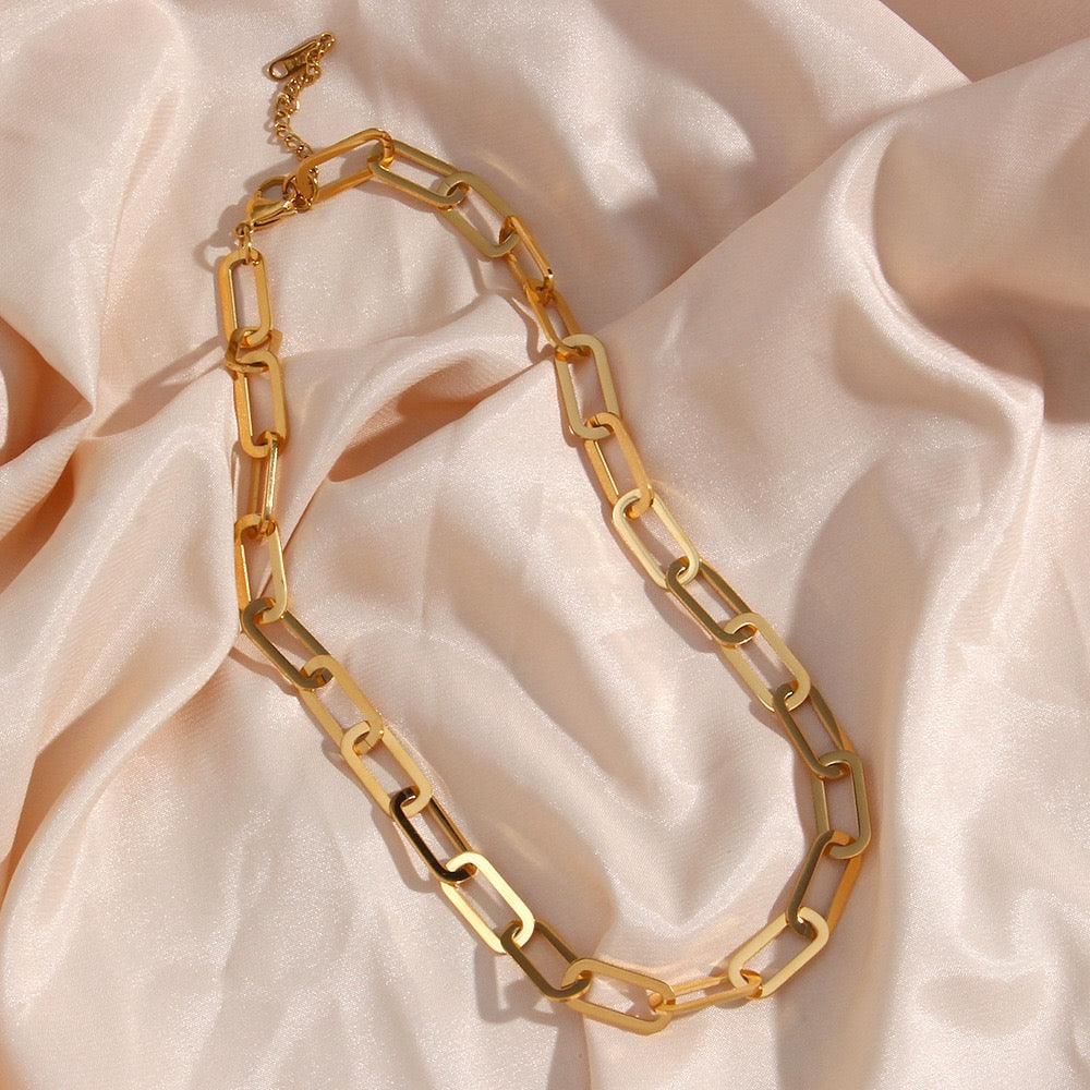 Arisa Big pin necklace bracelet set