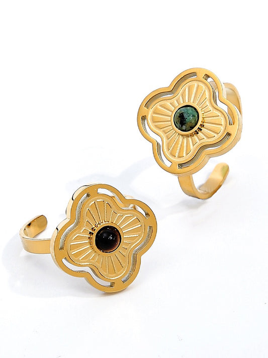 Clover flower ring