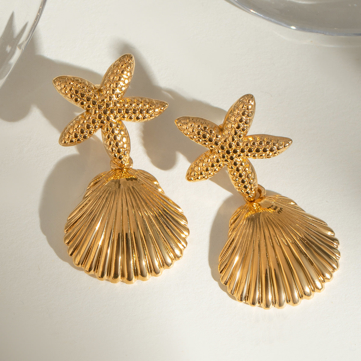 Bondi star shell earrings