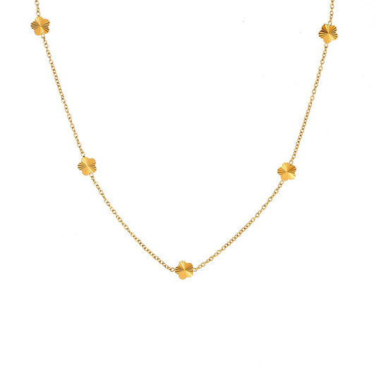Dianty flower necklace