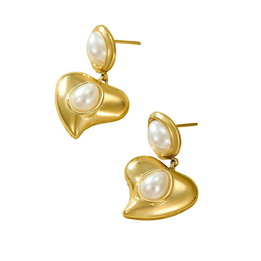 Golden heart pearly earrings