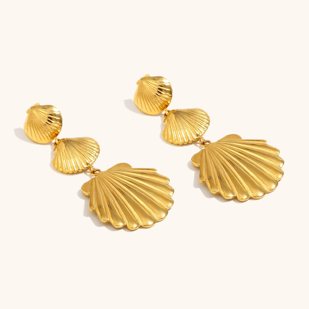 Three shells earrings