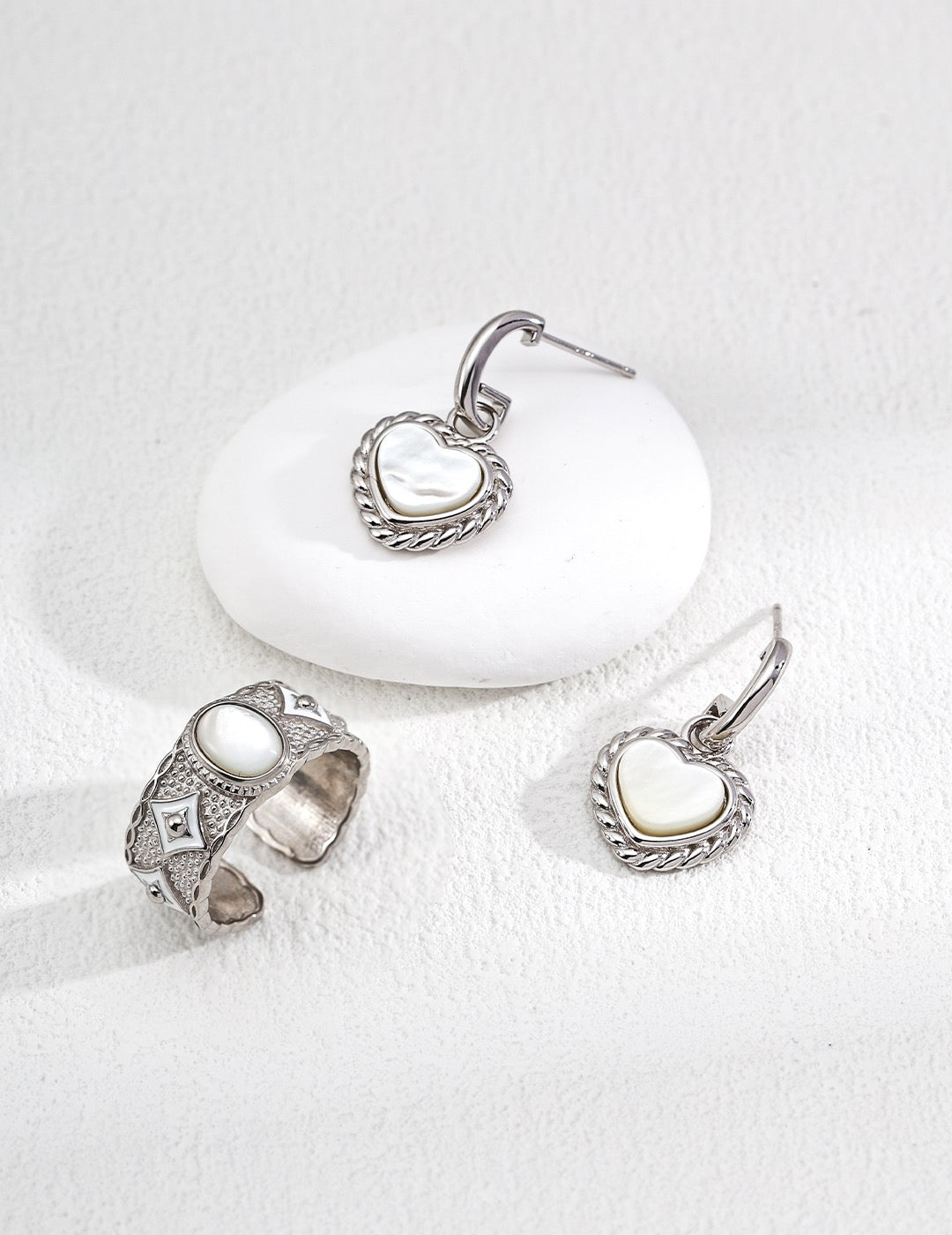 White mother of pearls heart hoops