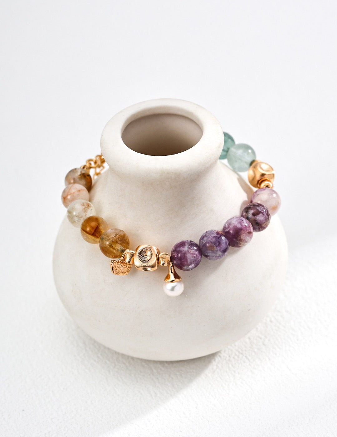 Ussingnite topaz and green fluorite gem bracelet