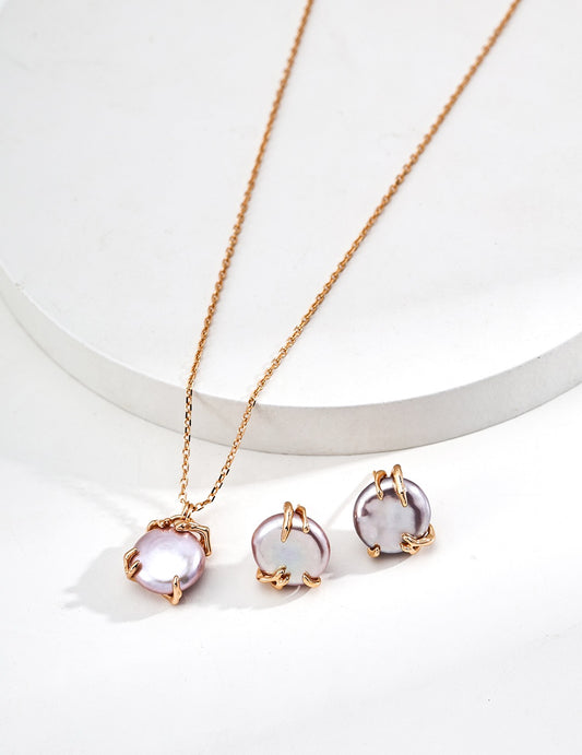 Natural pearl set