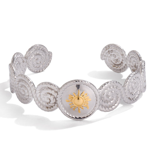 Swirl sun bangle