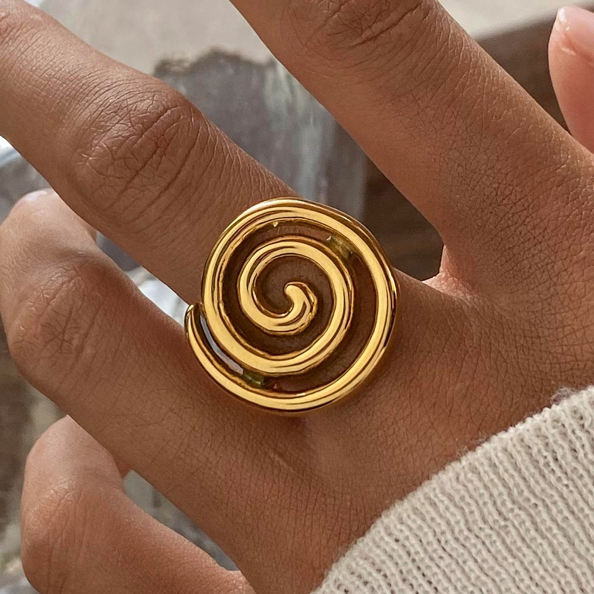 Billia Sea swirl rings