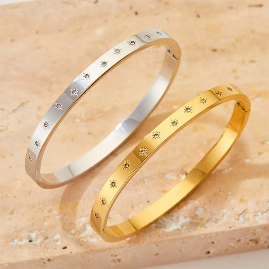 Star bangles