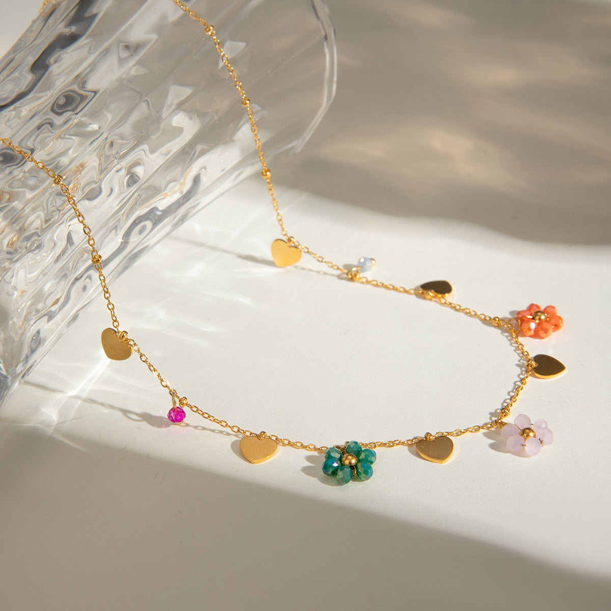 Summer dainty flower heart necklace