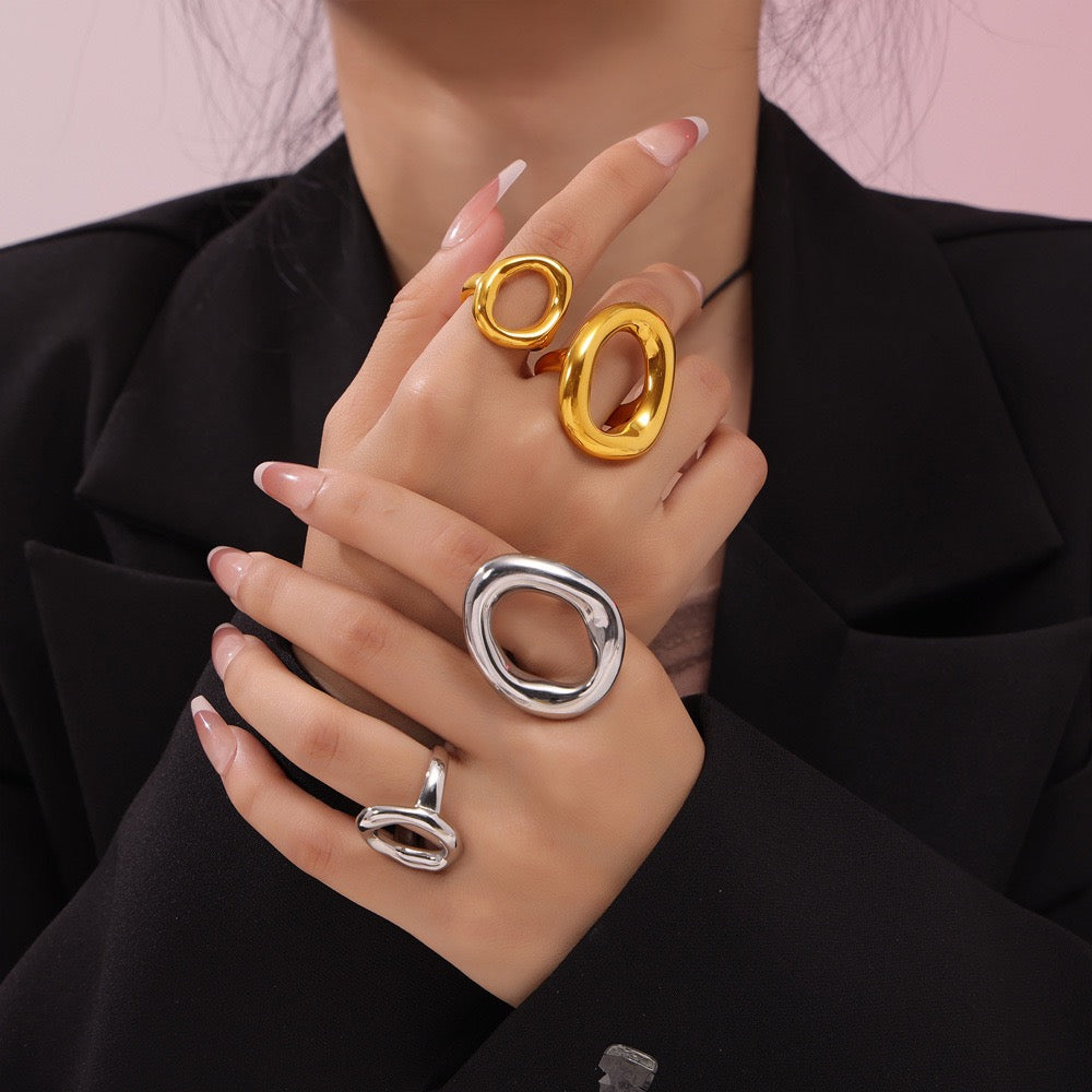Atlanta Oval rings