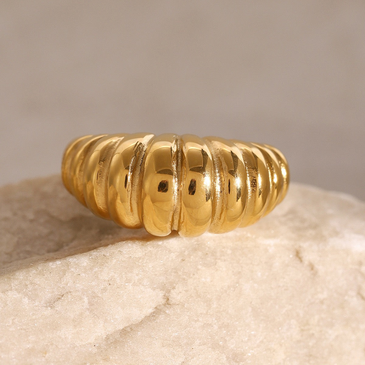 Alyssa rings