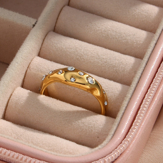 Justine star rings