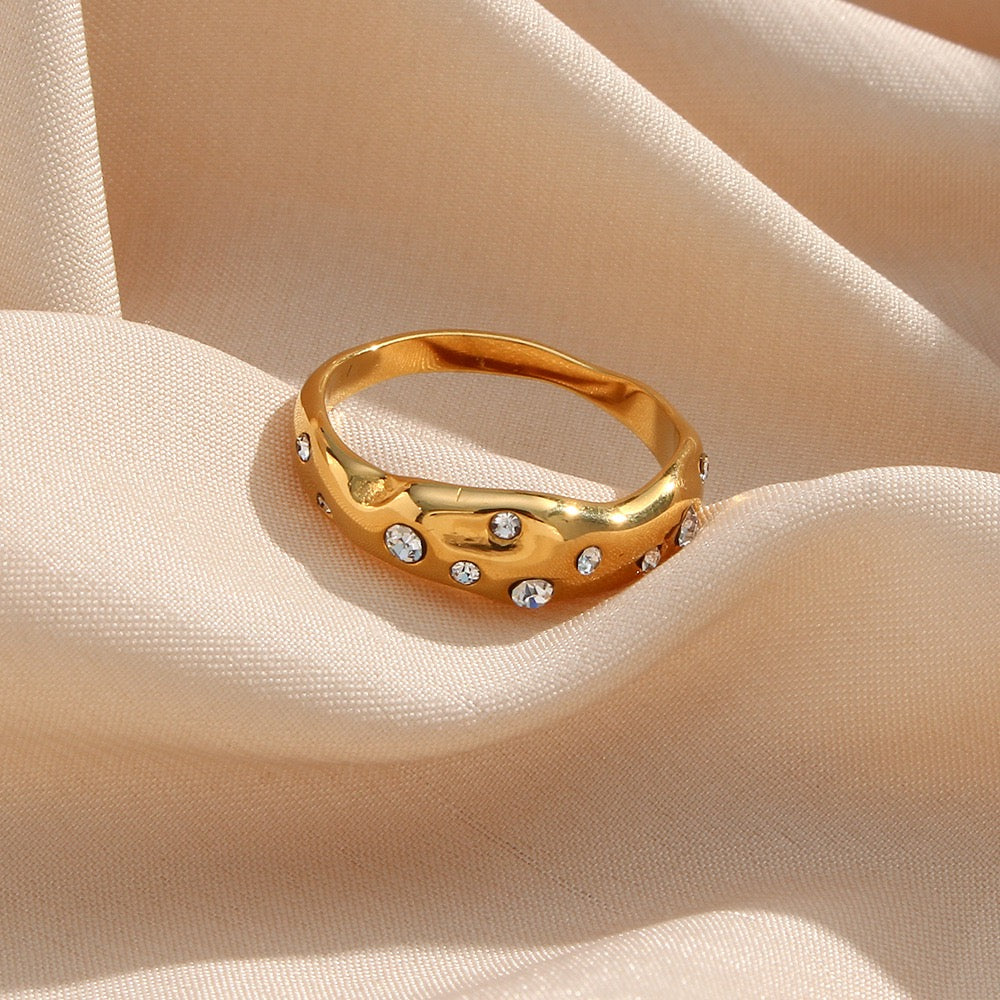Justine star rings