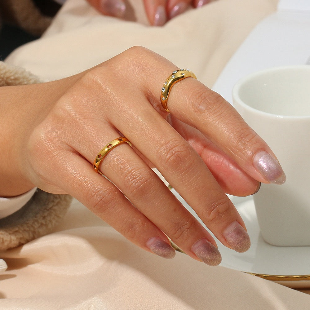 Justine star rings