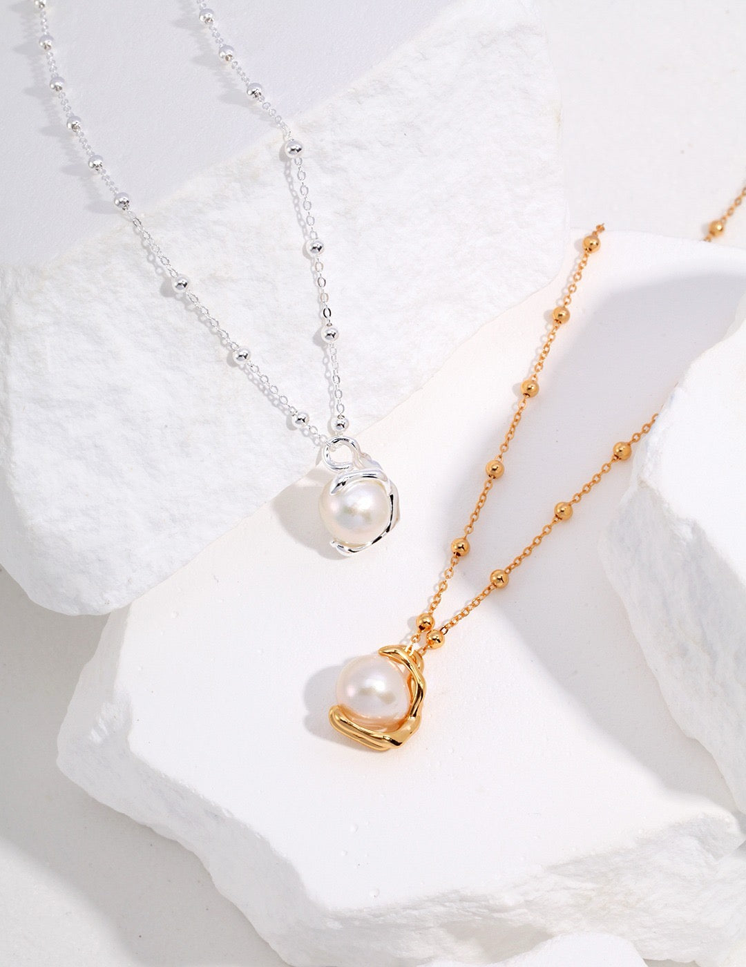 Koko Round pearl necklace